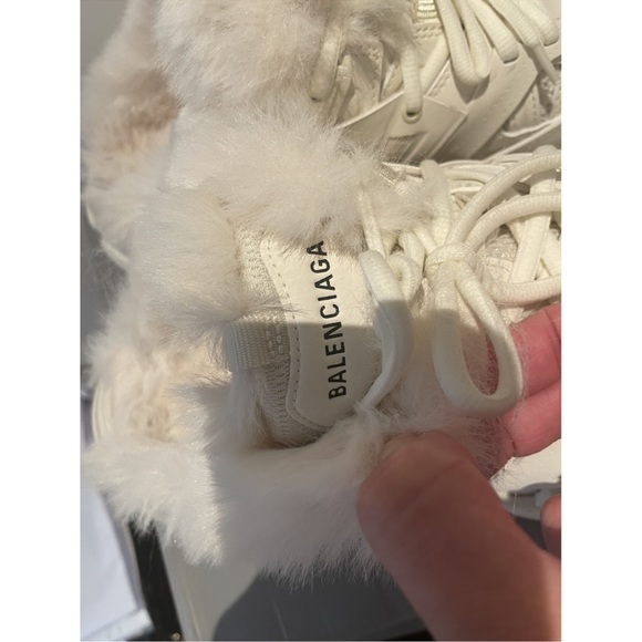 Balenciaga Fur Sneakers - Picture 6 of 10